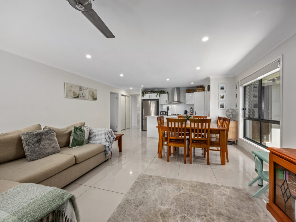 14 Wyness Street, Deebing Heights, QLD 4306