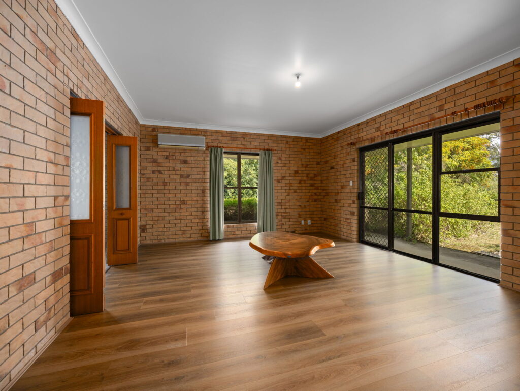 271 Pine Mountain Road, Muirlea, QLD 4306