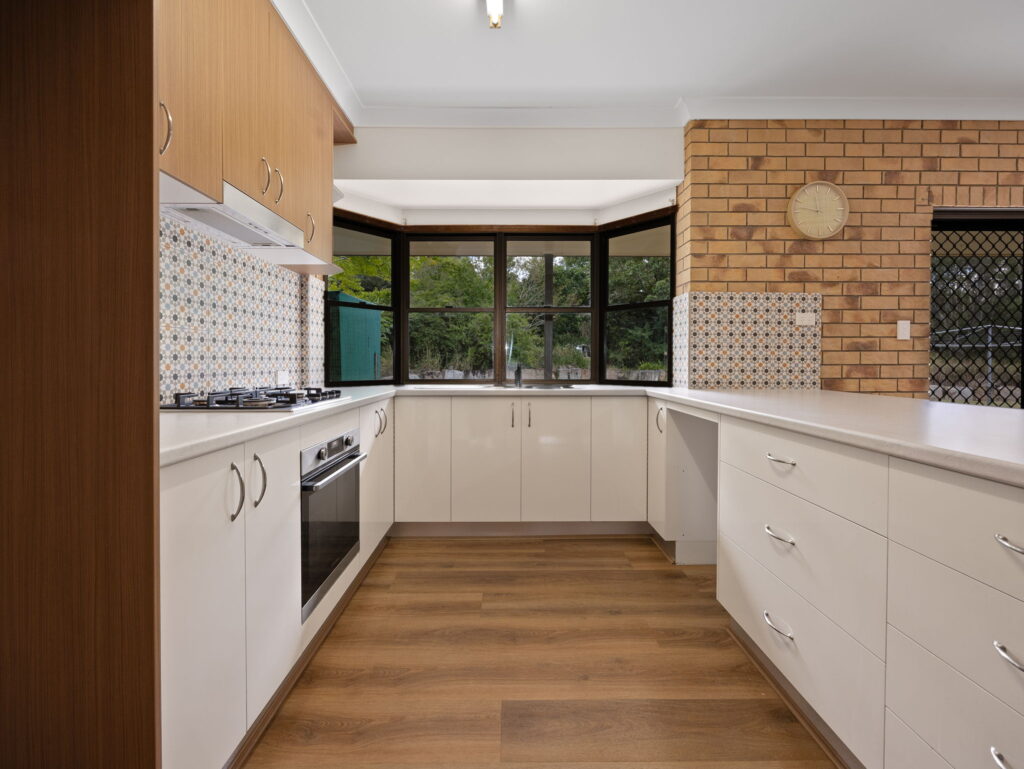 271 Pine Mountain Road, Muirlea, QLD 4306