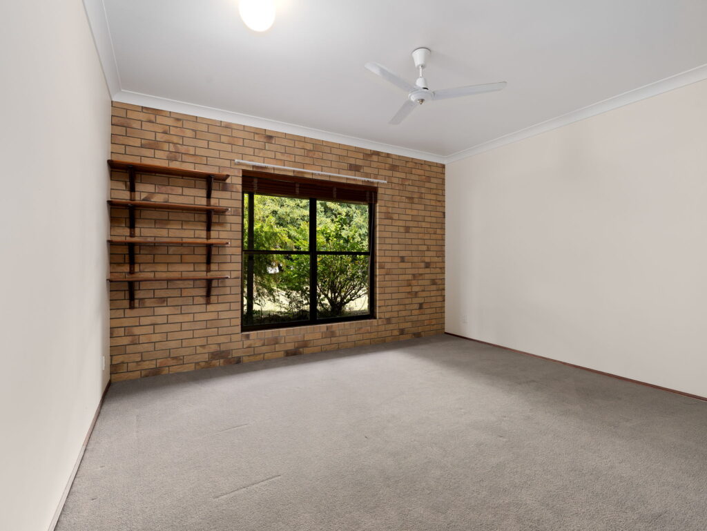 271 Pine Mountain Road, Muirlea, QLD 4306