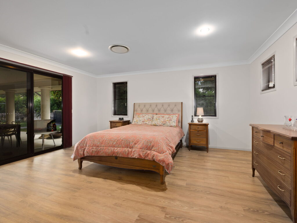 271 Pine Mountain Road, Muirlea, QLD 4306