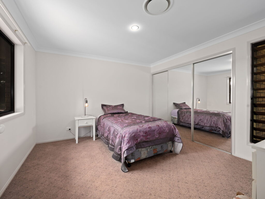 271 Pine Mountain Road, Muirlea, QLD 4306