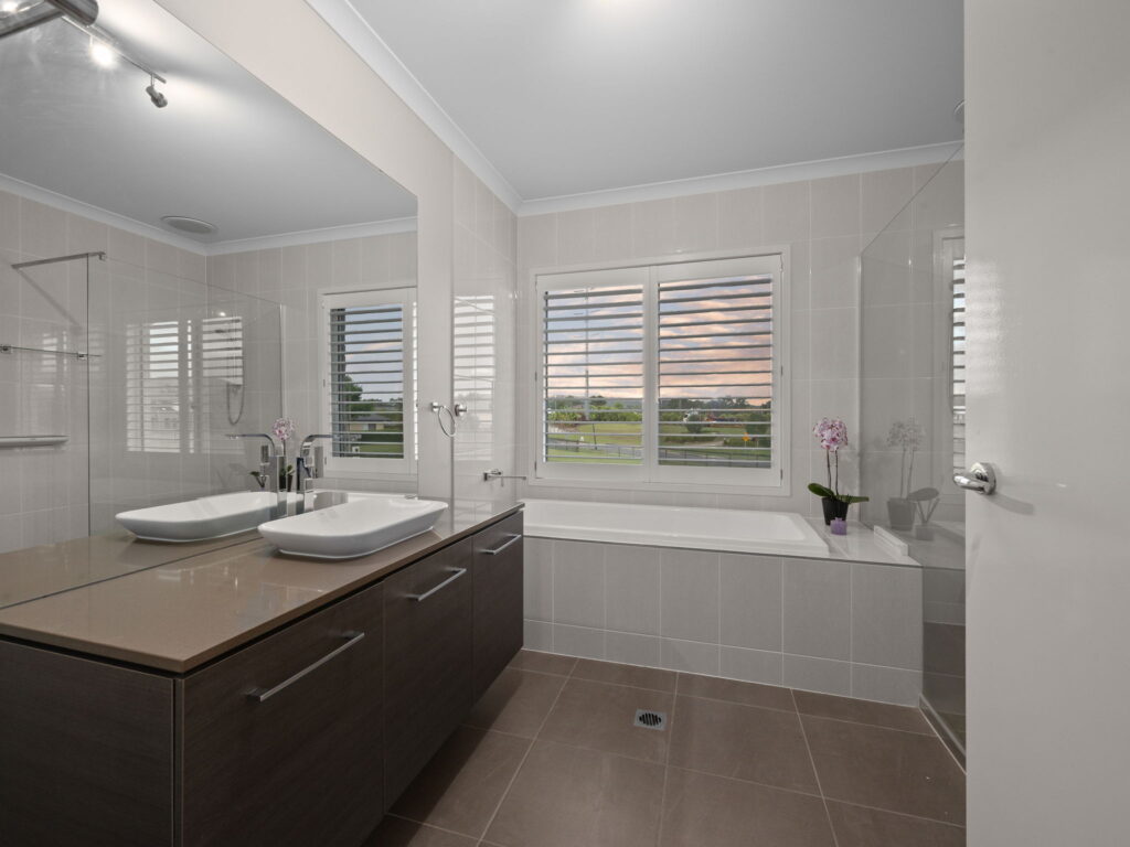 78 Waterfront Drive, Karalee, QLD 4306