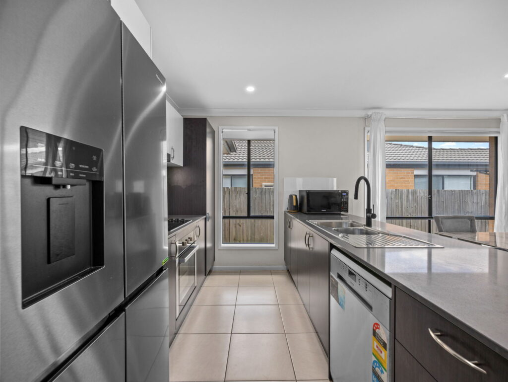 85 Berrigan Street, Redbank Plains, QLD 4301