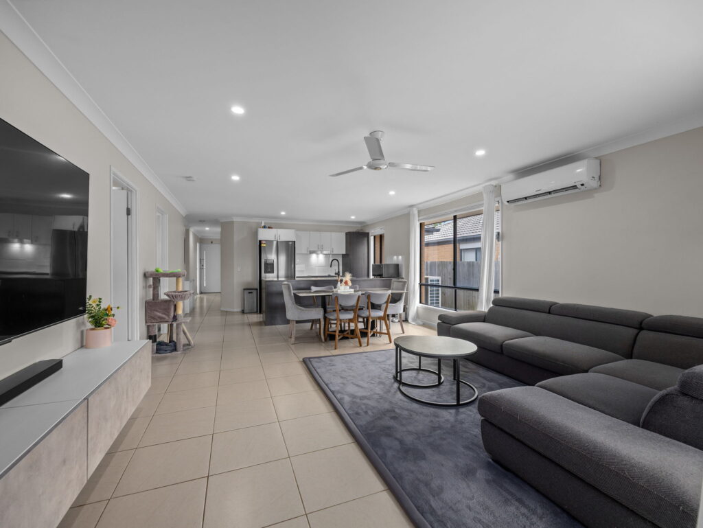 85 Berrigan Street, Redbank Plains, QLD 4301