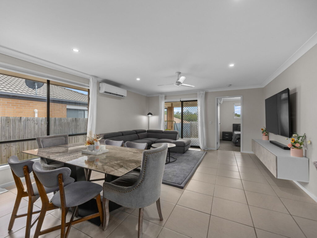85 Berrigan Street, Redbank Plains, QLD 4301