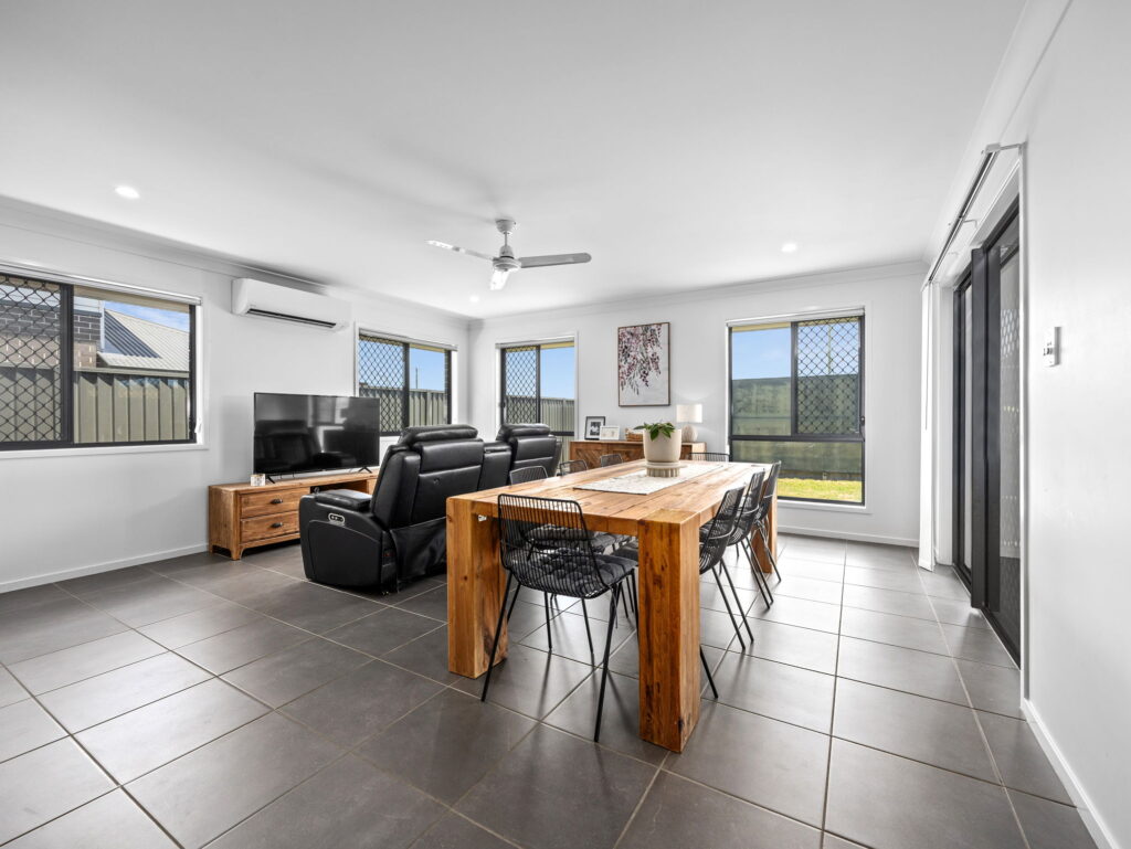 70 Leafcutter Circuit, Ripley, QLD 4306