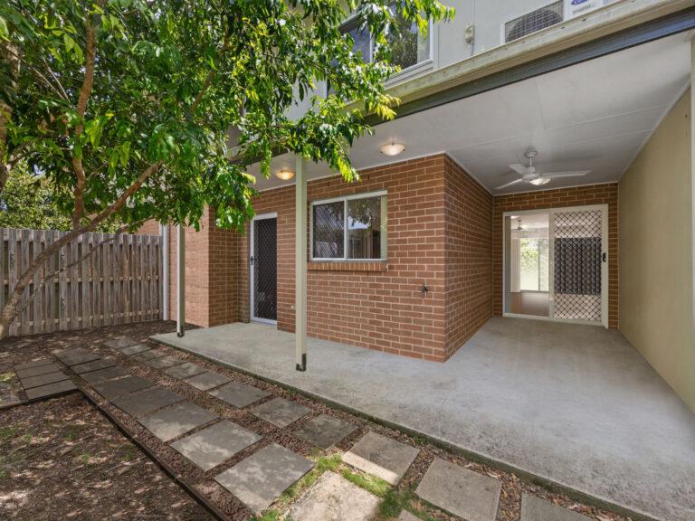 House-R2-4871772