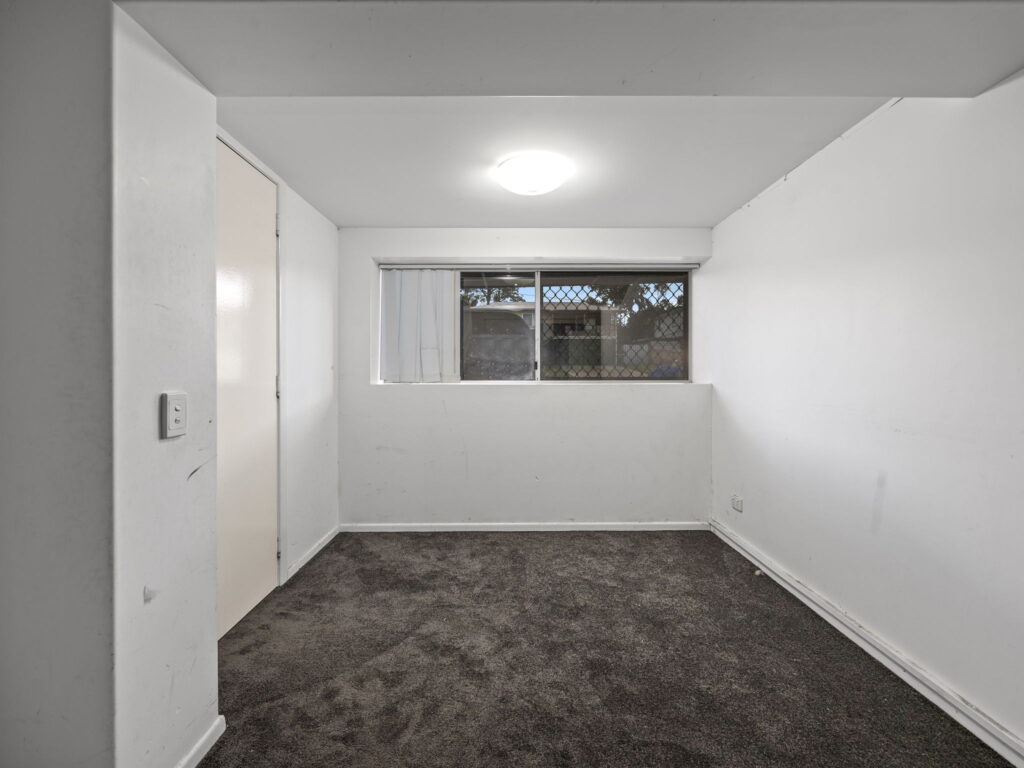 House-R2-4874043