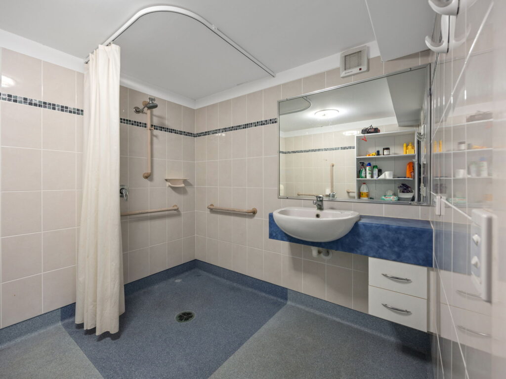 House-R2-4874043