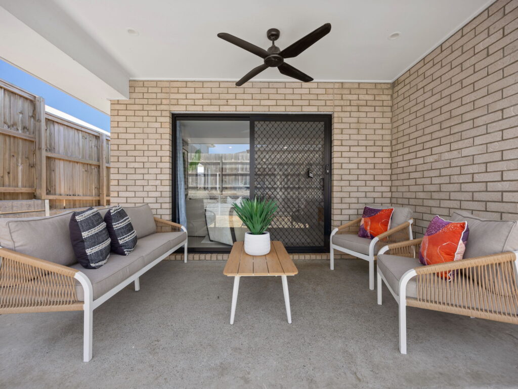 House-R2-4875259