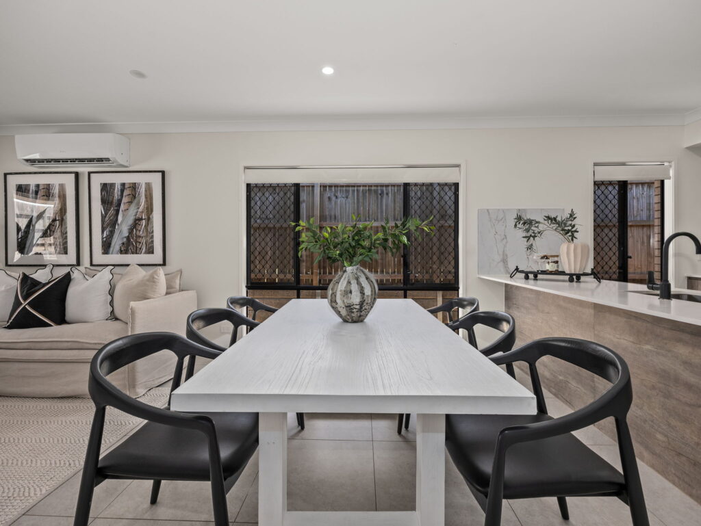 House-R2-4875259
