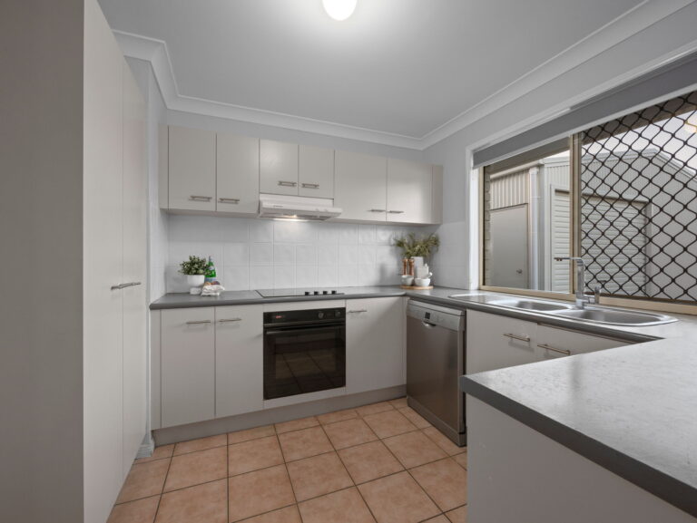 House-R2-4876756