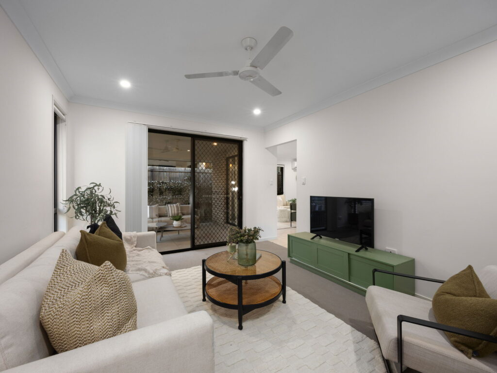 House-R2-4877664