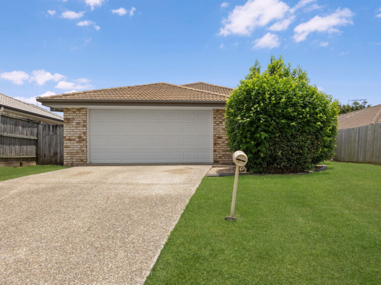 House-R2-4877869
