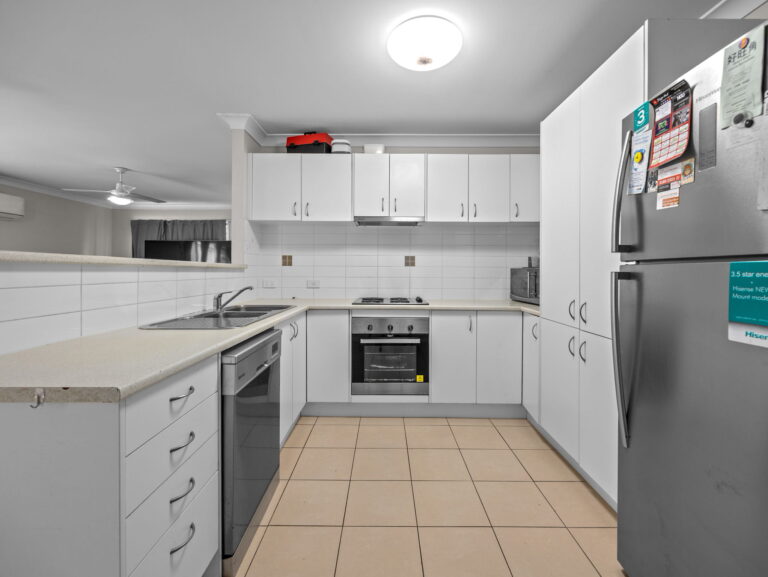 House-R2-4877869