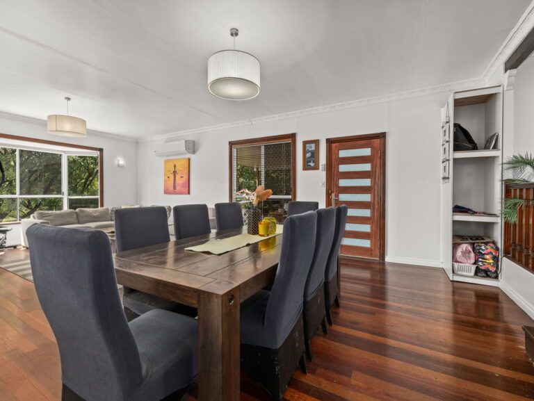 House-R2-4878069
