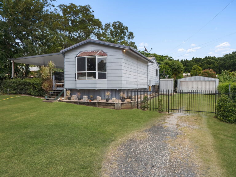 House-R2-4878069