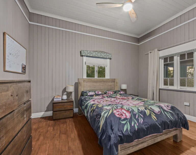 House-R2-4878853