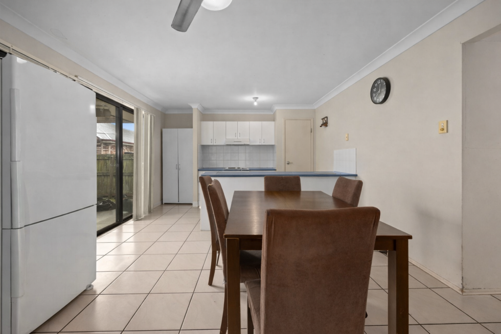 3 Shiralee Court, Raceview, QLD 4305