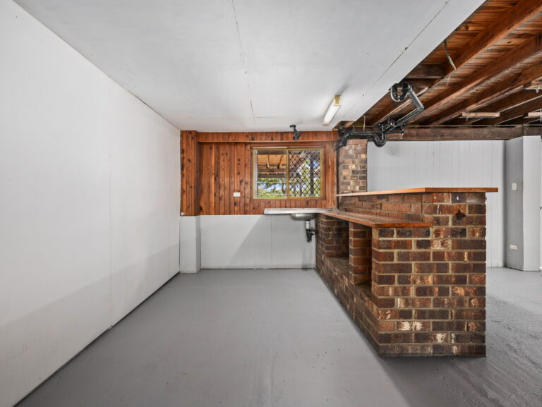 House-R2-4881604