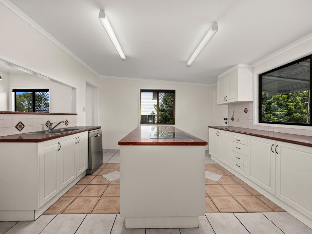 House-R2-4881604