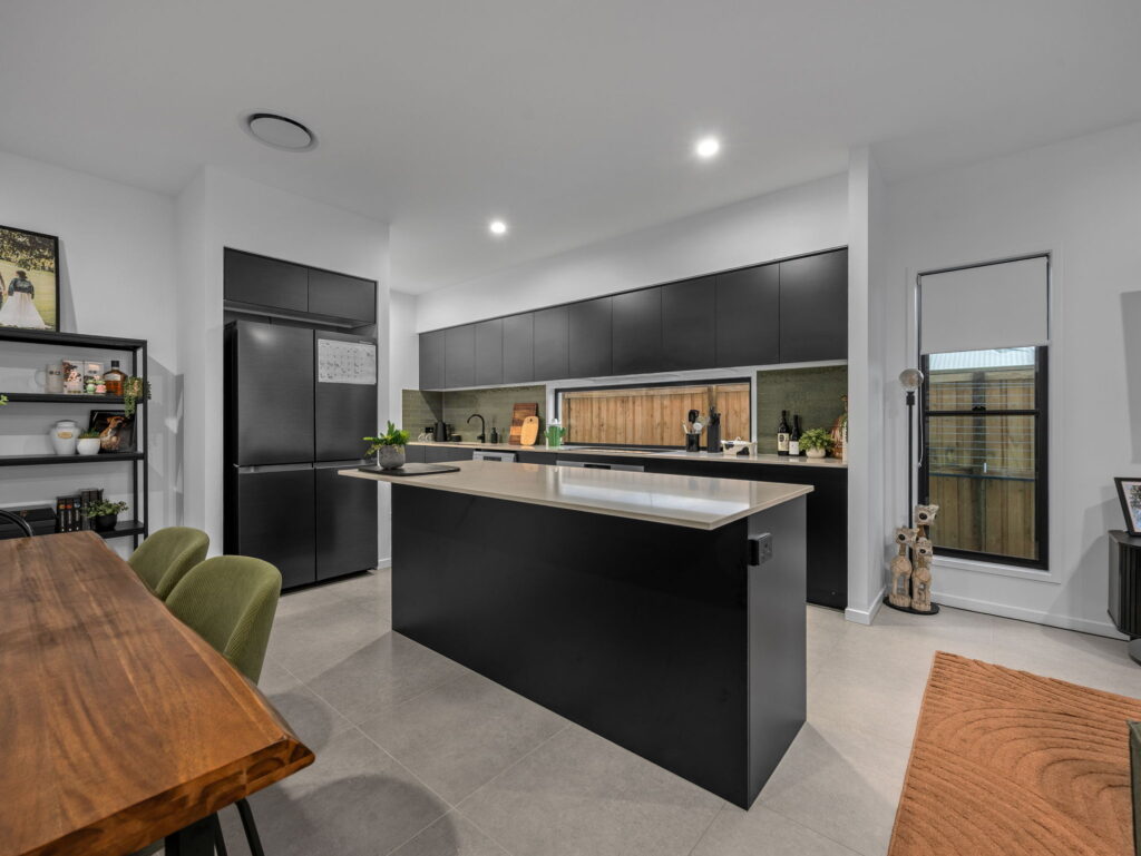 89 Blossom Circuit, Deebing Heights, QLD 4306