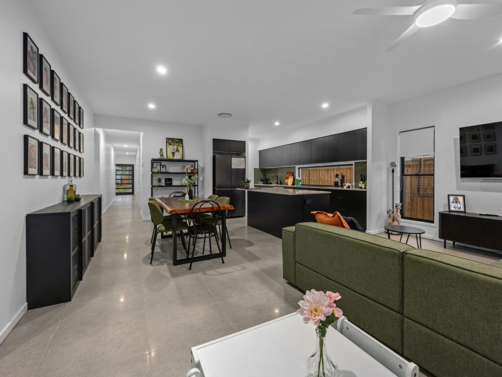 89 Blossom Circuit, Deebing Heights, QLD 4306