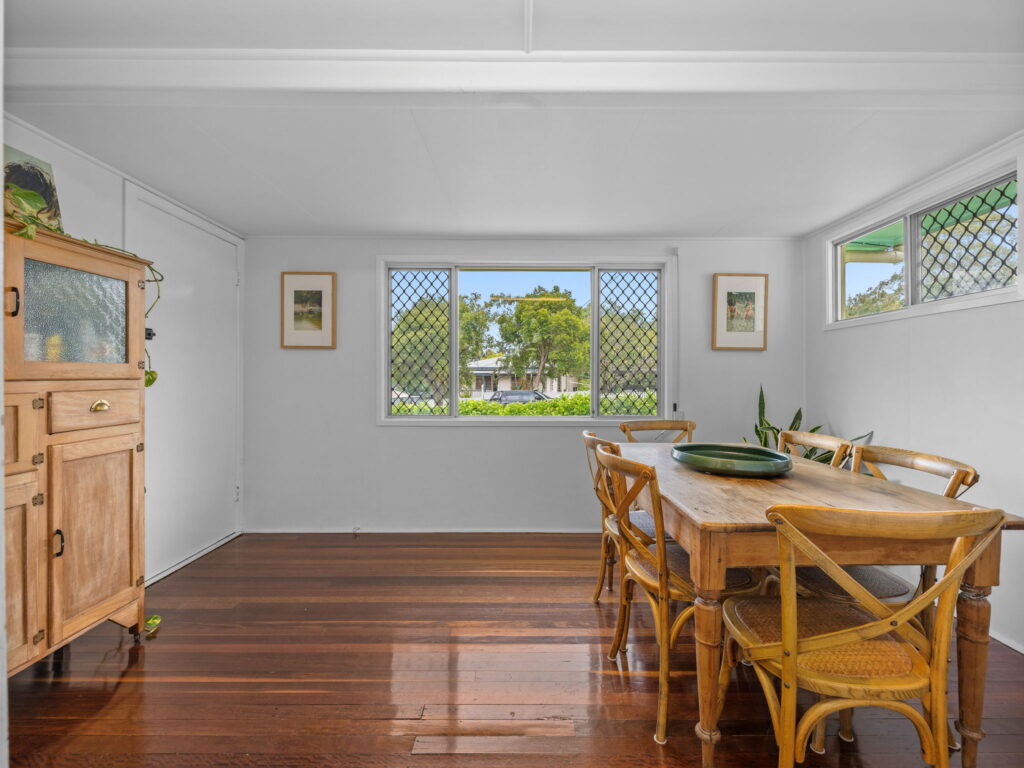 52 Albert Street, North Ipswich, QLD 4305