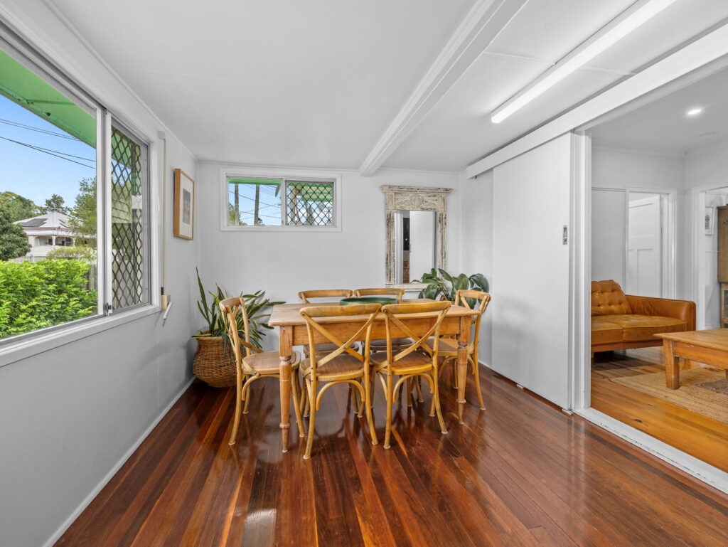 52 Albert Street, North Ipswich, QLD 4305