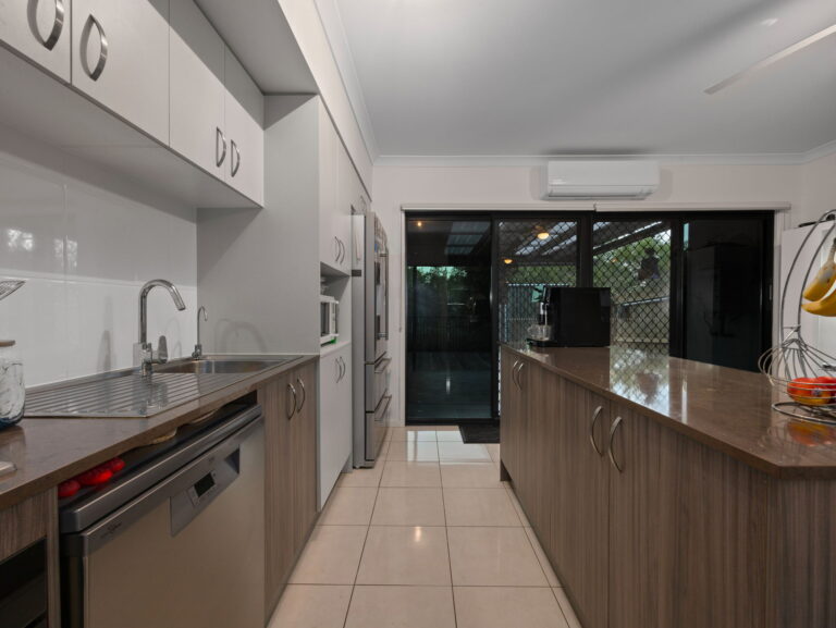 9 Acacia Lane, Ripley QLD 4306
