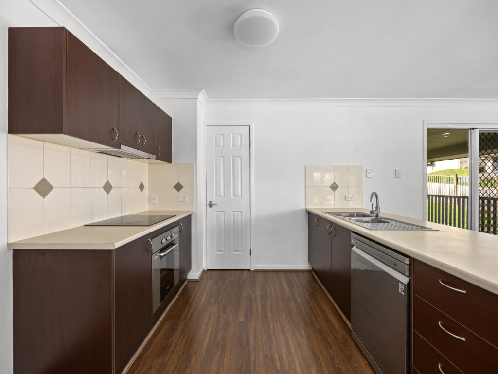 24 Rasmussen Crescent, Redbank Plains, QLD 4301