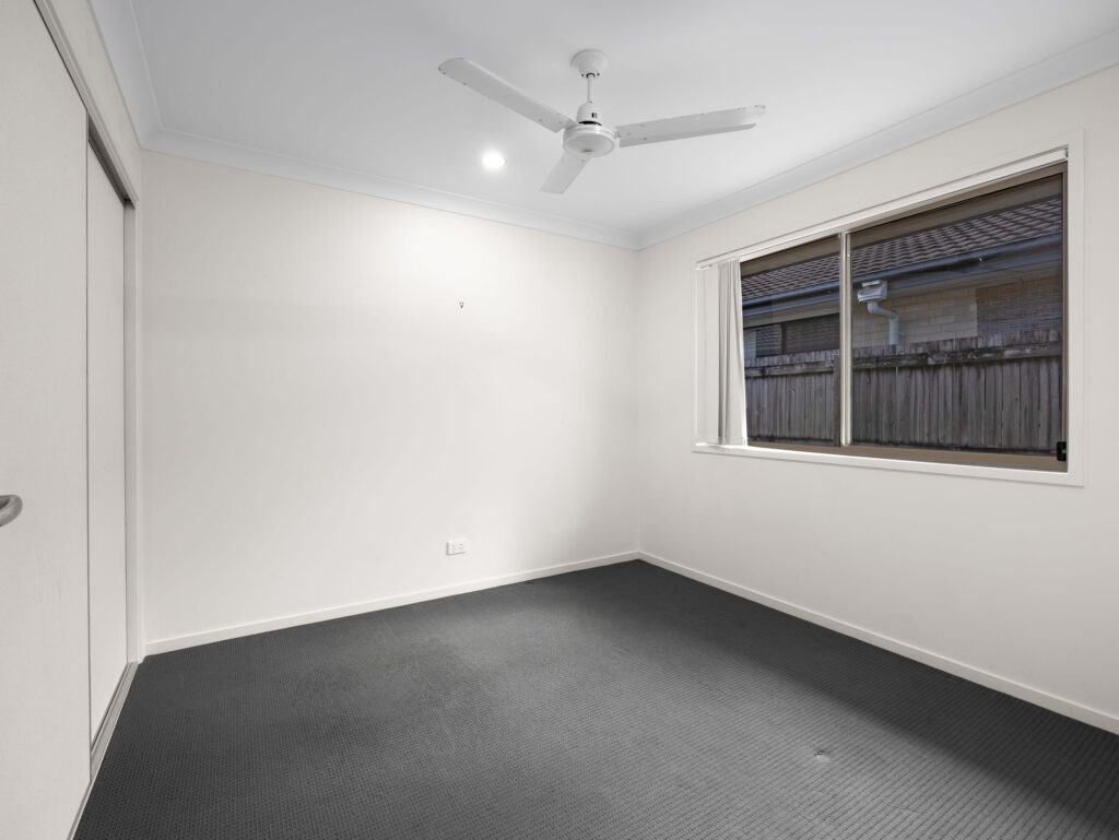 12 Piddington Street, Redbank Plains, QLD 4301
