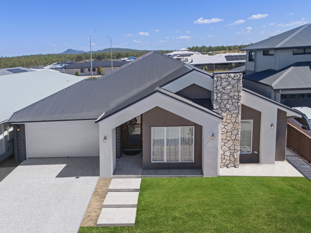 24 Jolly Mews, Ripley QLD 4306
