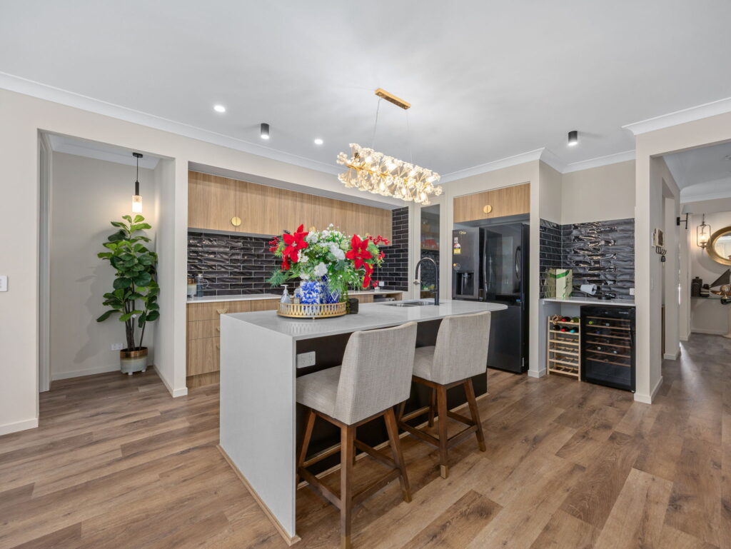 24 Jolly Mews, Ripley QLD 4306