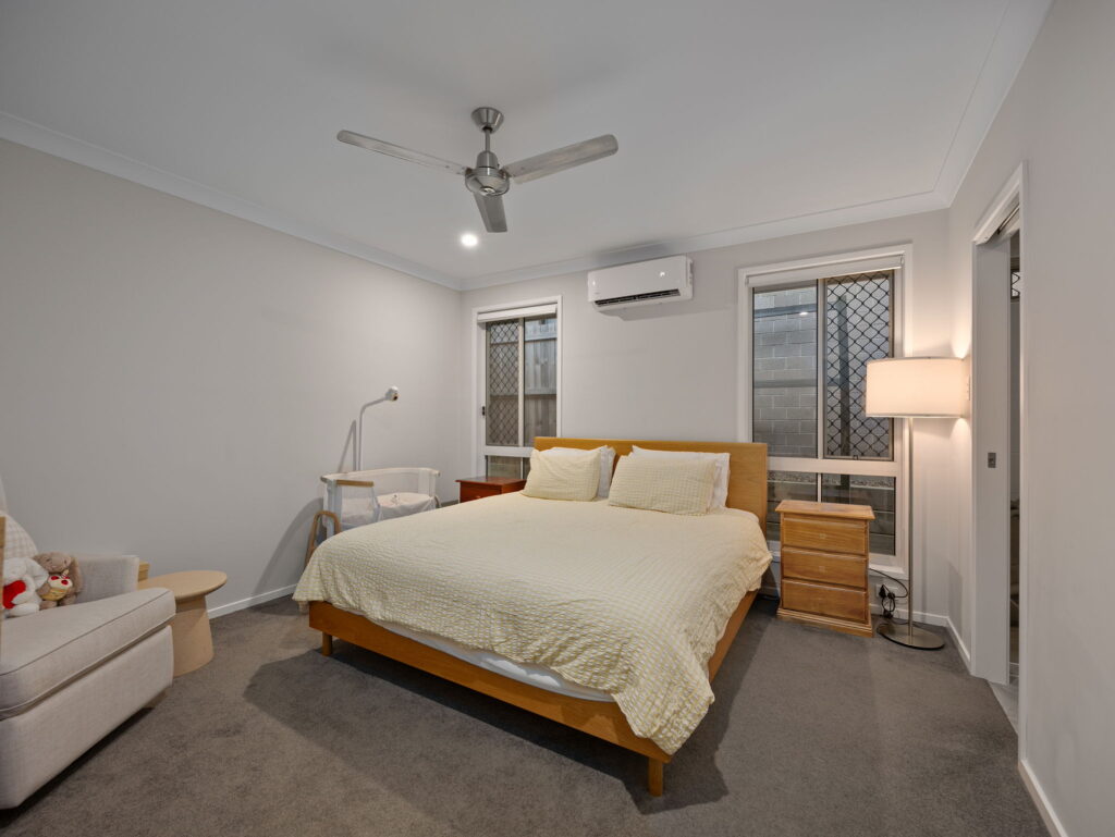 14 Bearsden Street, Spring Mountain QLD 4300