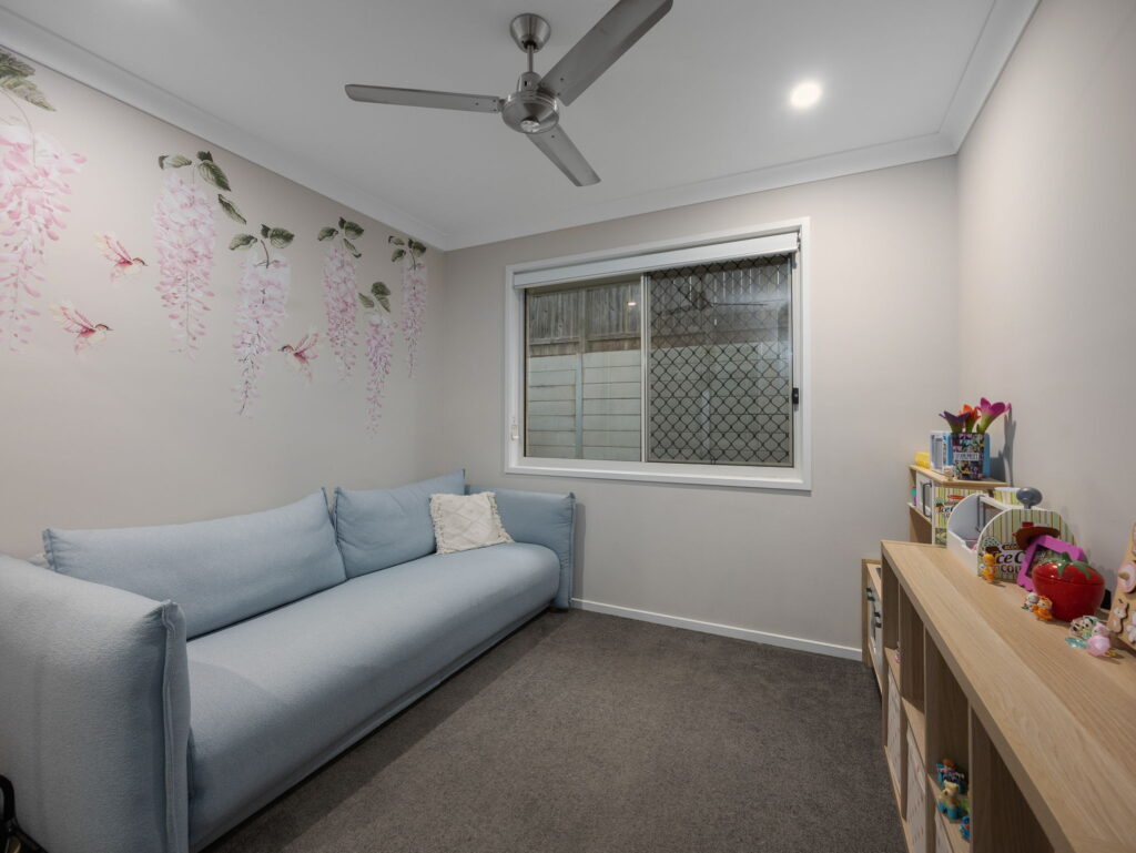 14 Bearsden Street, Spring Mountain QLD 4300
