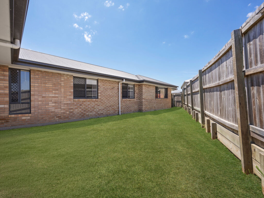 9 Egret Court, Redbank Plains QLD 4301