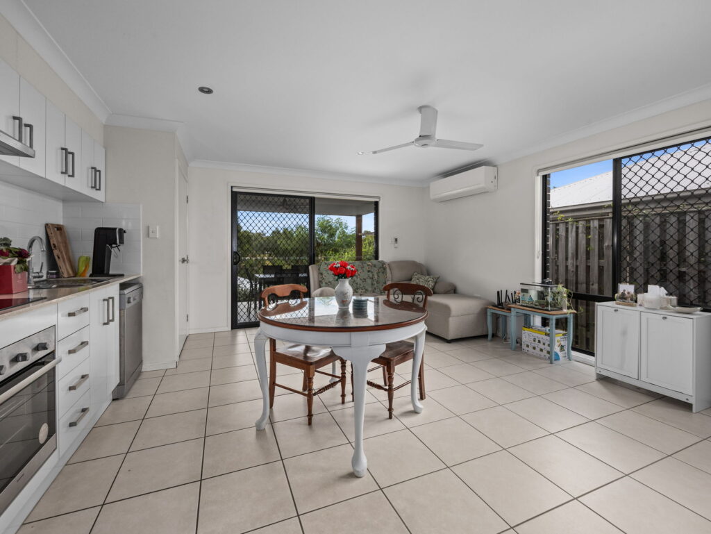 1 & 2/29 Inigo Way, Augustine Heights, QLD 4300