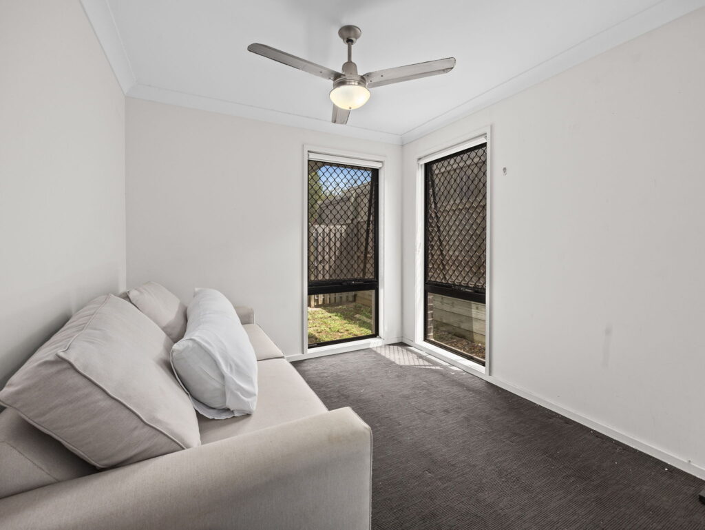 1 & 2/29 Inigo Way, Augustine Heights, QLD 4300