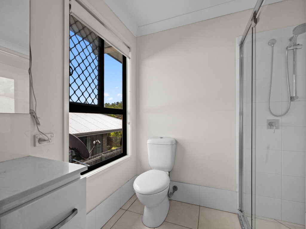 1 & 2/29 Inigo Way, Augustine Heights, QLD 4300