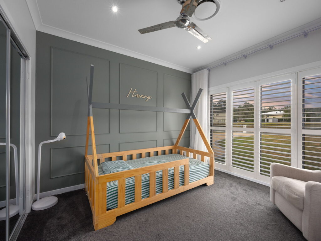 95 President Circle, Karalee, QLD 4306