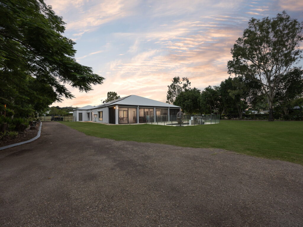 95 President Circle, Karalee, QLD 4306