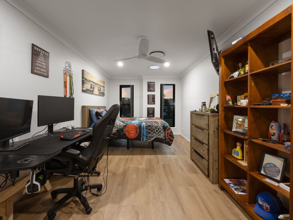 15 Thagaste Close, Augustine Heights, QLD 4300