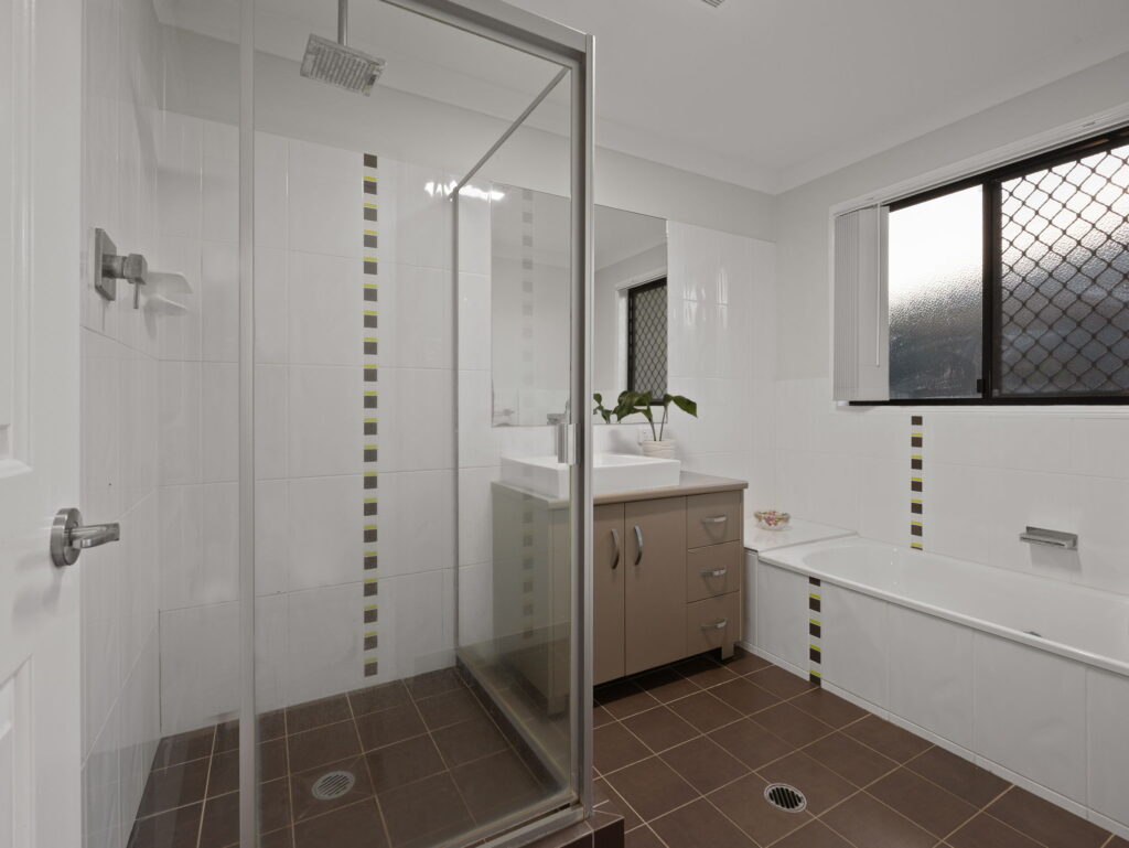 15 Thagaste Close, Augustine Heights, QLD 4300