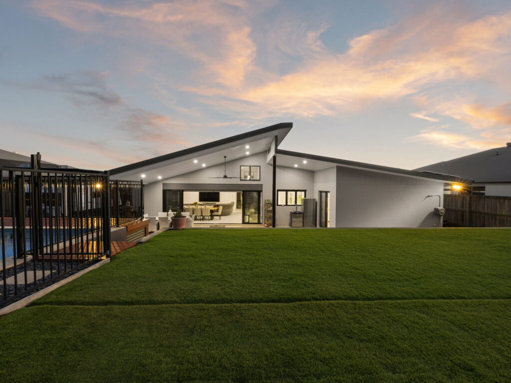 15 Thagaste Close, Augustine Heights, QLD 4300