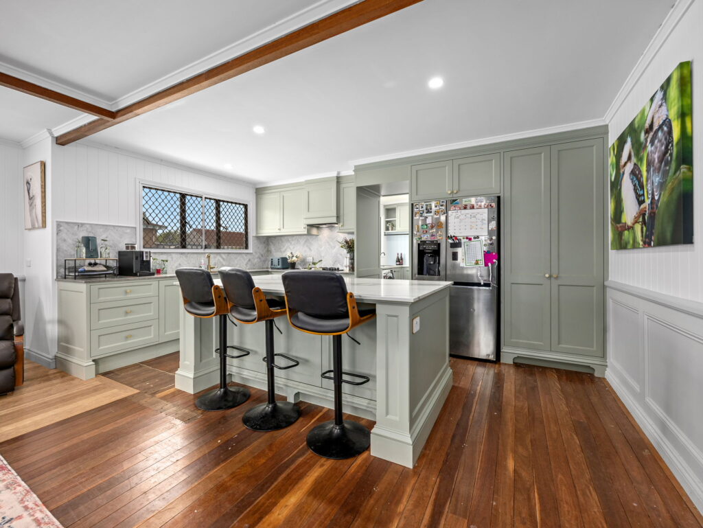 23 Tarcoola Street, East Ipswich, QLD 4305