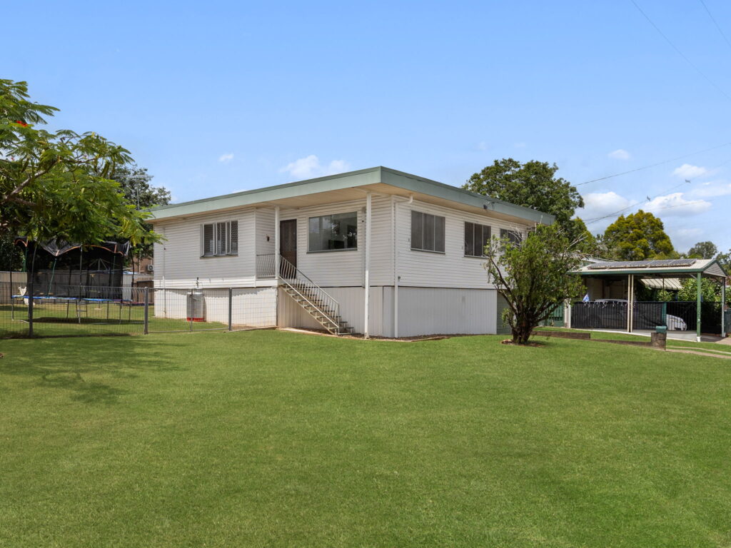 23 Tarcoola Street, East Ipswich, QLD 4305