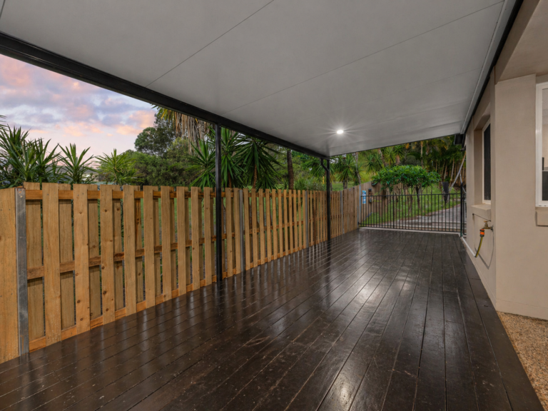 12 Numalla Court, Elanora QLD 4221