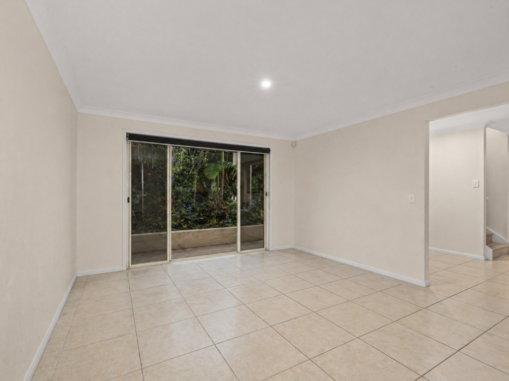 12 Numalla Court, Elanora QLD 4221